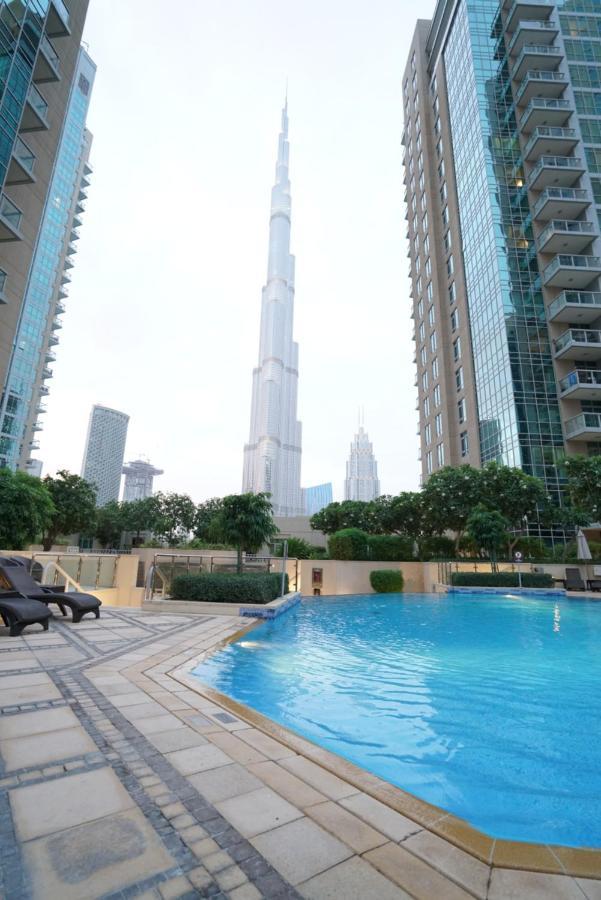 Elite Royal Apartment - Luxurious - Partial Burj Khalifa & Fountain View - Eminence Dubai Exterior photo